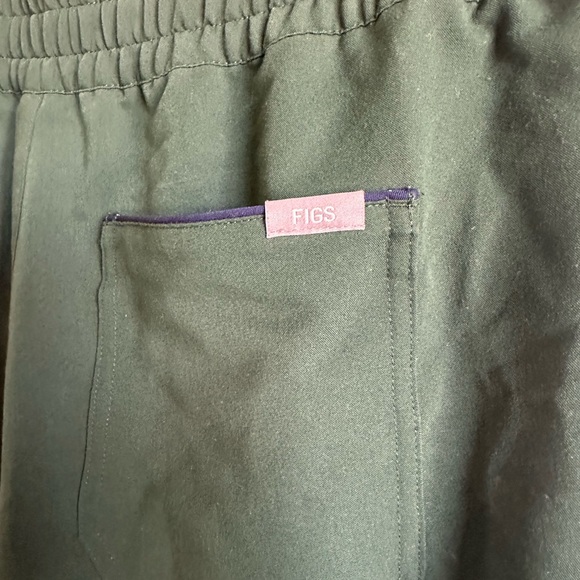 Figs Green Women's Pants - Picture 4 of 6